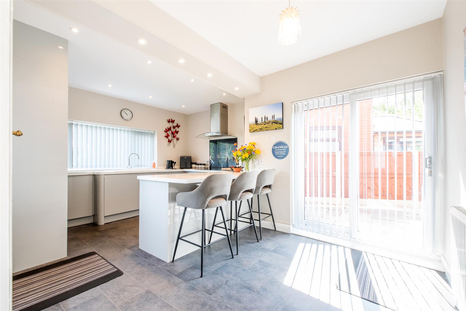 3 bed property in The Esplanade, Preston